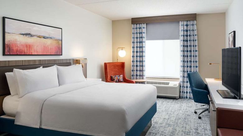 <b>Hilton Garden Inn Huntsville South Room</b>. Images powered by <a href="https://iceportal.shijigroup.com/" title="IcePortal" target="_blank">IcePortal</a>.