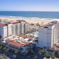 Waterfront Beach Resort, a Hilton Hotel