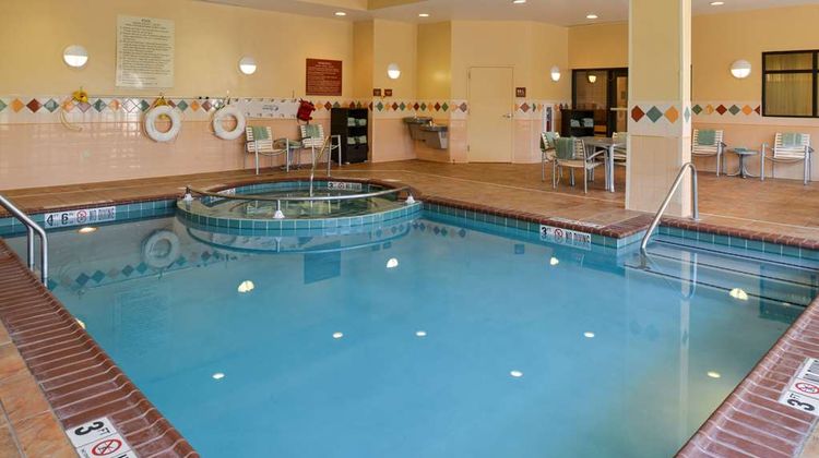 Hilton Garden Inn Terre Haute Pool