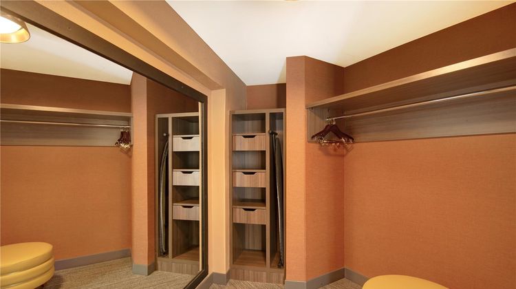 Hilton Garden Inn Terre Haute Room