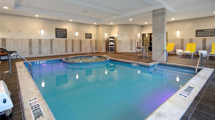 Hilton Garden Inn Terre Haute Pool