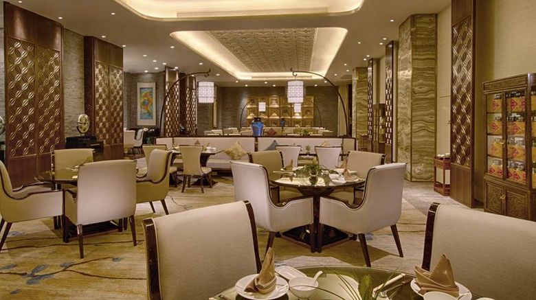 <b>DoubleTree by Hilton Heyuan Restaurant</b>. Images powered by <a href="https://iceportal.shijigroup.com/" title="IcePortal" target="_blank">IcePortal</a>.