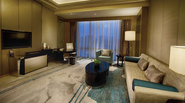 <b>DoubleTree by Hilton Heyuan Room</b>. Images powered by <a href="https://iceportal.shijigroup.com/" title="IcePortal" target="_blank">IcePortal</a>.