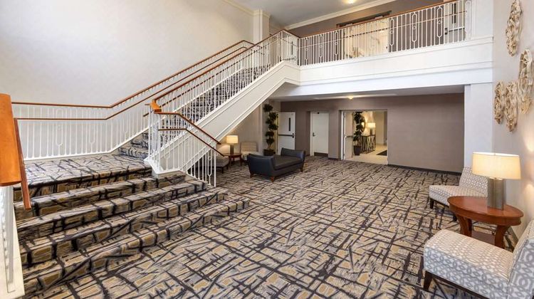 Hilton Garden Inn Shelton Lobby