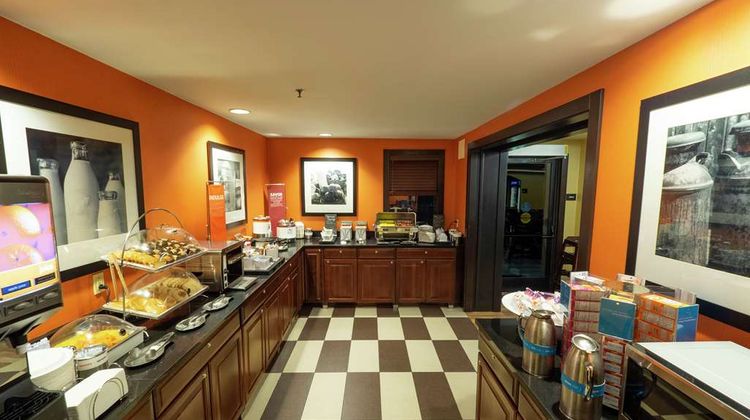 Hampton Inn Hazleton Restaurant