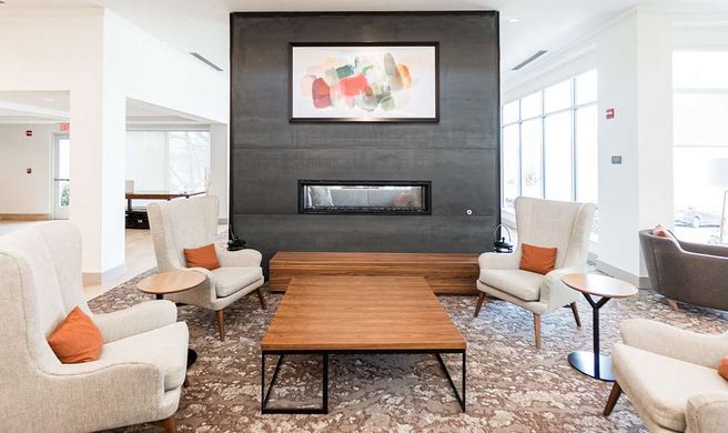 Hilton Garden Inn Fairfax Lobby