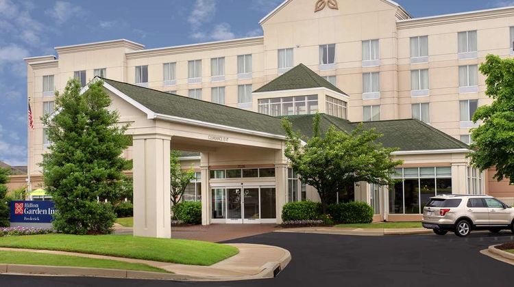 Hilton Garden Inn Frederick Exterior