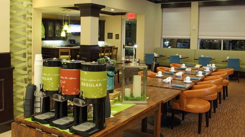 <b>Hilton Garden Inn Frederick Restaurant</b>. Images powered by <a href="https://iceportal.shijigroup.com/" title="IcePortal" target="_blank">IcePortal</a>.