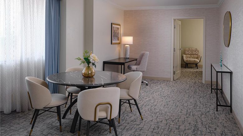 <b>Hilton Washington DC / Rockville Room</b>. Images powered by <a href="https://iceportal.shijigroup.com/" title="IcePortal" target="_blank">IcePortal</a>.