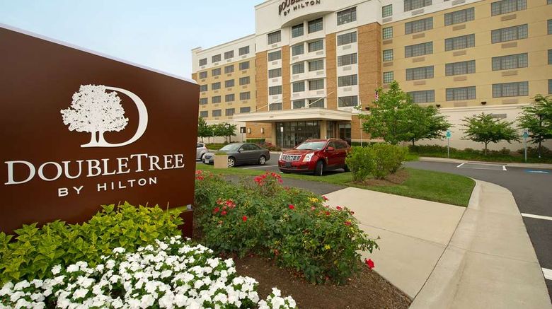 Doubletree by Hilton Sterling Dulles Exterior. Images powered by <a href="https://iceportal.shijigroup.com" target="_blank" rel="noopener">Ice Portal</a>.