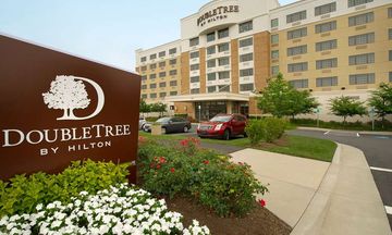 Doubletree by Hilton Sterling Dulles