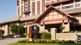 Doubletree Fallsview Resort & Spa Exterior