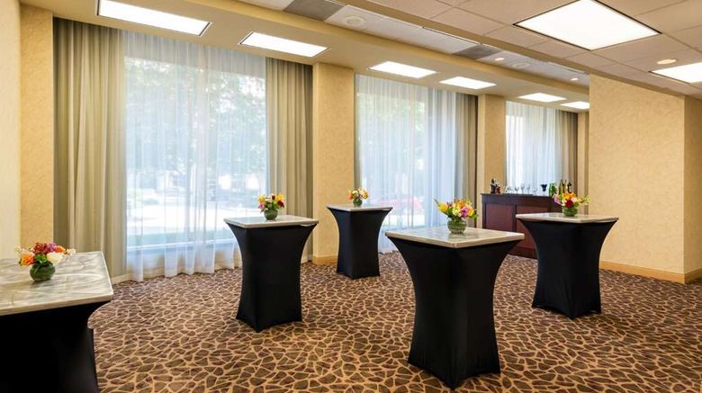 <b>Hilton Houston Post Oak Meeting</b>. Images powered by <a href="https://iceportal.shijigroup.com/" title="IcePortal" target="_blank">IcePortal</a>.