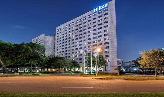 Hilton Houston Post Oak Exterior