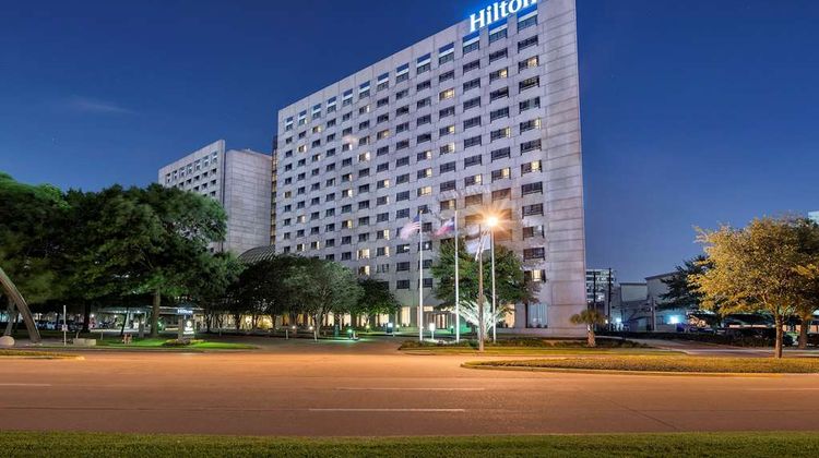 Hilton Houston Post Oak Exterior