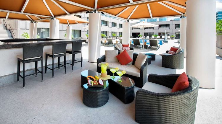 Hilton Houston Post Oak Pool