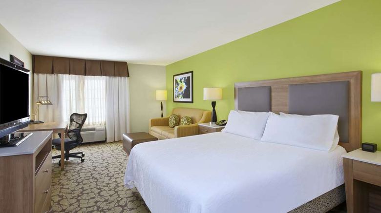 <b>Hilton Garden Inn Wichita Room</b>. Images powered by <a href="https://iceportal.shijigroup.com/" title="IcePortal" target="_blank">IcePortal</a>.