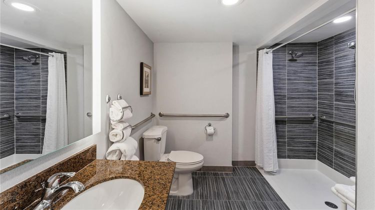 DoubleTree by Hilton Hotel Wilmington Room