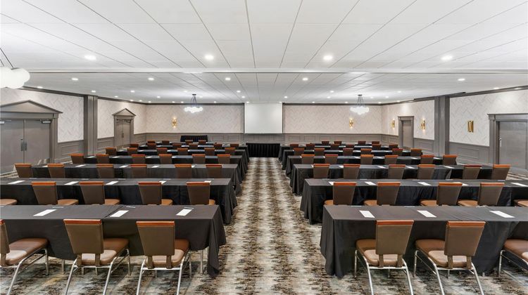 DoubleTree by Hilton Hotel Wilmington Meeting