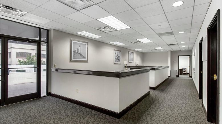 <b>Doubletree Hotel Downtown Wilmington Meeting</b>. Images powered by <a href="https://iceportal.shijigroup.com/" title="IcePortal" target="_blank">IcePortal</a>.
