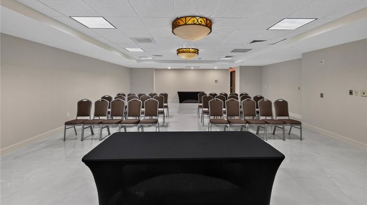Doubletree Hotel Downtown Wilmington Meeting