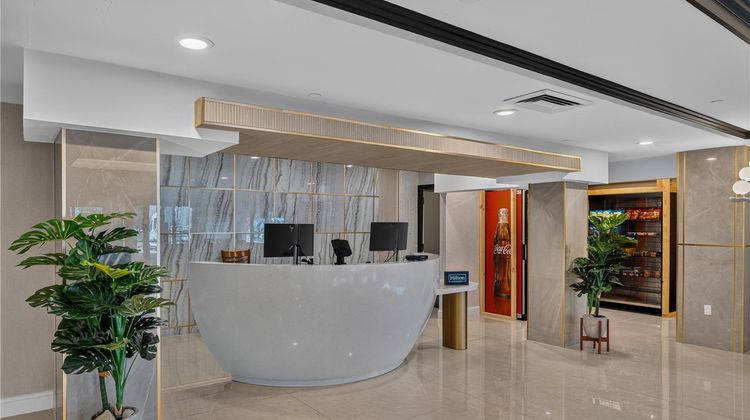 Doubletree Hotel Downtown Wilmington Lobby