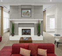 Hilton Garden Inn Mayfaire Town Center Lobby