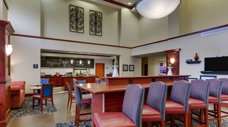 Hampton Inn & Suites Indianapolis Arpt Restaurant