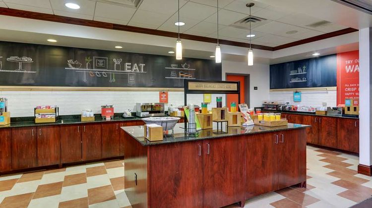 Hampton Inn & Suites Indianapolis Arpt Restaurant