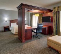 Hampton Inn & Suites Indianapolis Arpt Room