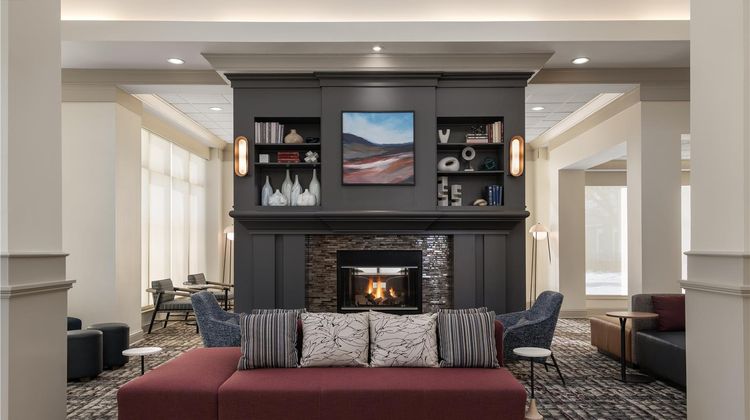 Hilton Garden Inn Indianapolis/Carmel Lobby