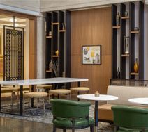 Hilton Garden Inn Indianapolis Downtown Lobby