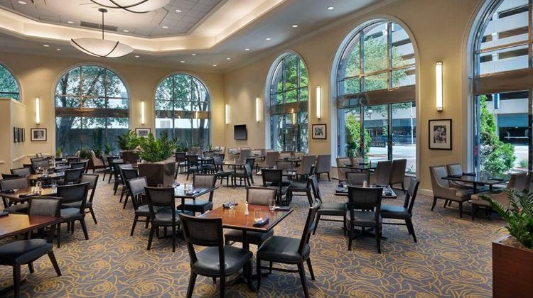 Hilton Indianapolis Hotel & Suites Restaurant