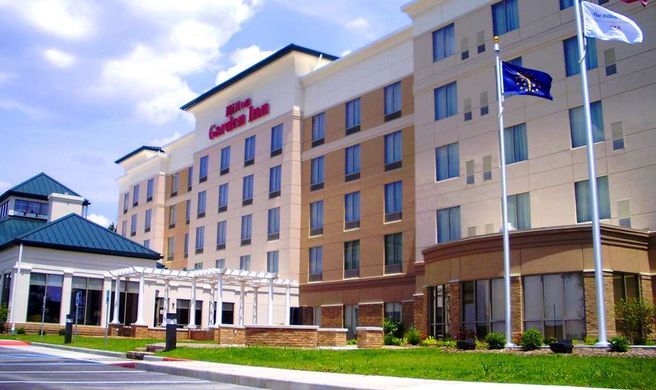 Hilton Garden Inn Indianapolis/Greenwood Exterior