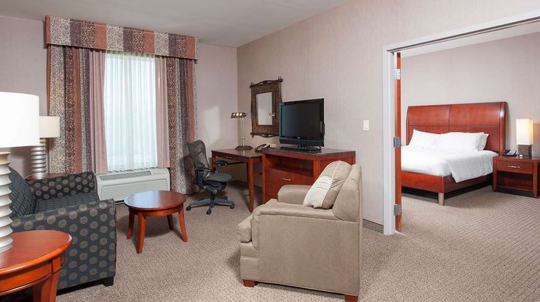 <b>Hilton Garden Inn Indianapolis/Greenwood Room</b>. Images powered by <a href="https://iceportal.shijigroup.com/" title="IcePortal" target="_blank">IcePortal</a>.