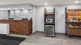 <b>Hampton Inn Indianapolis-NE/Castleton Lobby</b>. Images powered by <a href="https://iceportal.shijigroup.com/" title="IcePortal" target="_blank">IcePortal</a>.