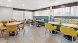 <b>Hampton Inn Indianapolis-NE/Castleton Restaurant</b>. Images powered by <a href="https://iceportal.shijigroup.com/" title="IcePortal" target="_blank">IcePortal</a>.