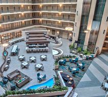 Embassy Suites Indianapolis - North Lobby