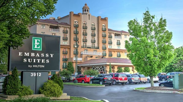 Embassy Suites Indianapolis - North Exterior