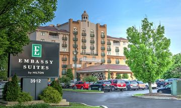 Embassy Suites Indianapolis - North