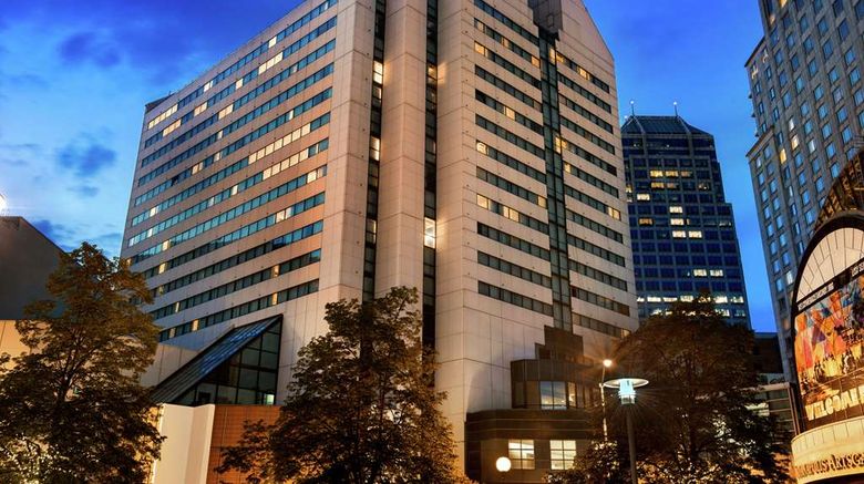 <b>Embassy Suites Indianapolis – Downtown Exterior</b>. Images powered by <a href="https://iceportal.shijigroup.com/" title="IcePortal" target="_blank">IcePortal</a>.