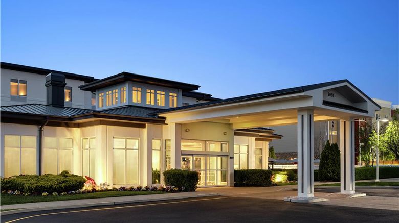 <b>Hilton Garden Inn Riverhead Exterior</b>. Images powered by <a href="https://iceportal.shijigroup.com/" title="IcePortal" target="_blank">IcePortal</a>.
