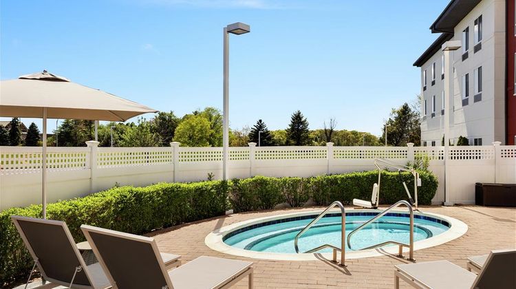 Hilton Garden Inn Riverhead Recreation