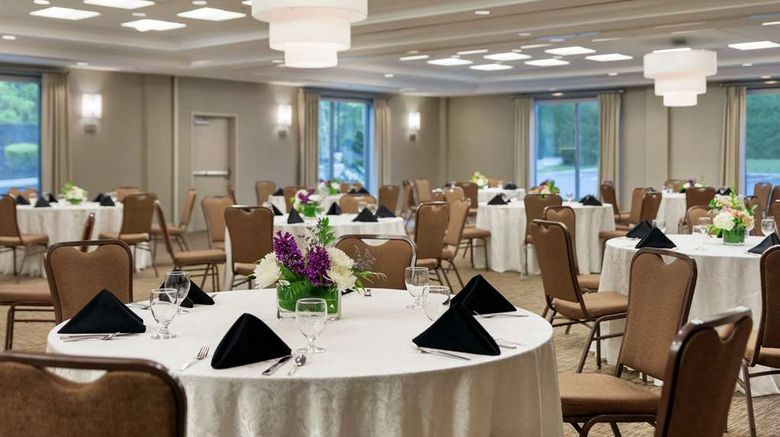 <b>Hilton Garden Inn Stony Brook Meeting</b>. Images powered by <a href="https://iceportal.shijigroup.com/" title="IcePortal" target="_blank">IcePortal</a>.