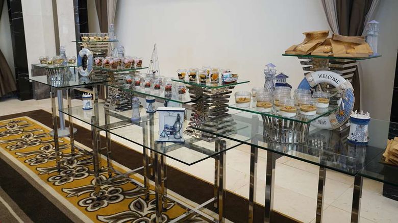 <b>Hilton Istanbul Bomonti Hotel Meeting</b>. Images powered by <a href="https://iceportal.shijigroup.com/" title="IcePortal" target="_blank">IcePortal</a>.
