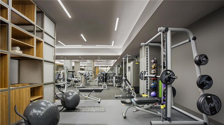 <b>Conrad Istanbul Bosphorus Health</b>. Images powered by <a href="https://iceportal.shijigroup.com/" title="IcePortal" target="_blank">IcePortal</a>.