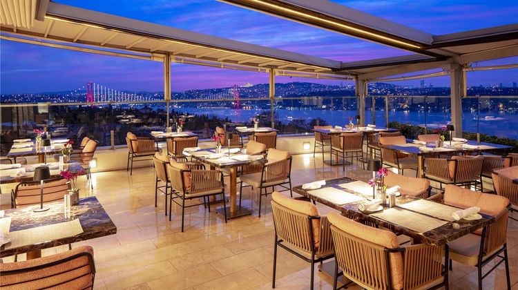 Conrad Istanbul Bosphorus Restaurant