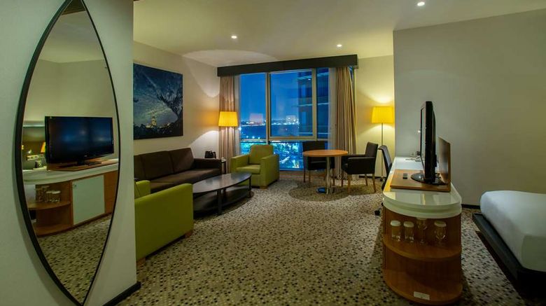 <b>DoubleTree by Hilton Istanbul - Moda Room</b>. Images powered by <a href="https://iceportal.shijigroup.com/" title="IcePortal" target="_blank">IcePortal</a>.