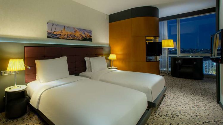 DoubleTree by Hilton Istanbul - Moda Room