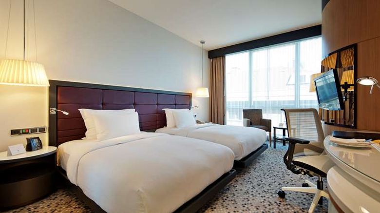 <b>DoubleTree by Hilton Istanbul - Moda Room</b>. Images powered by <a href="https://iceportal.shijigroup.com/" title="IcePortal" target="_blank">IcePortal</a>.